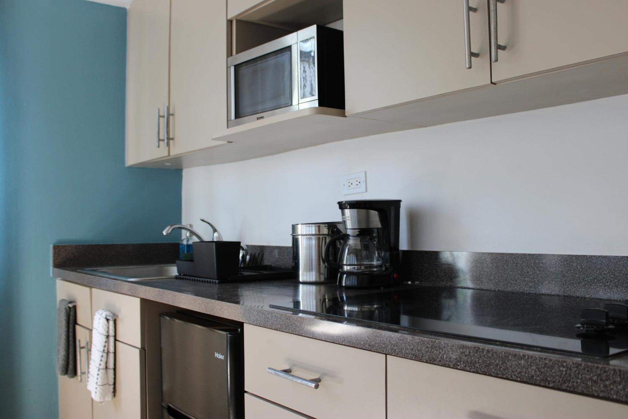 سان خوان Numero Uno Beach Apartments المظهر الخارجي الصورة